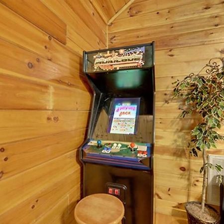 Creekside Paradise Found! One-Bedroom Mountain Cabin In Pigeon Forge Сев'єрвілл Екстер'єр фото